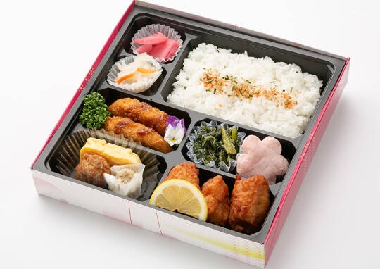 [ 605 ] 得々：ミートコロッケ&鶏もも唐揚げ