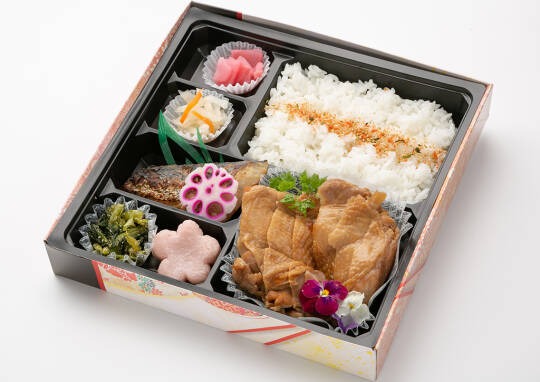 [ 630 ] 幕の内：鶏すき焼き&さわら西京焼き