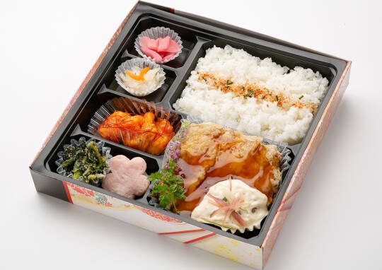 [ 632 ] 幕の内：チキン南蛮&海老チリ